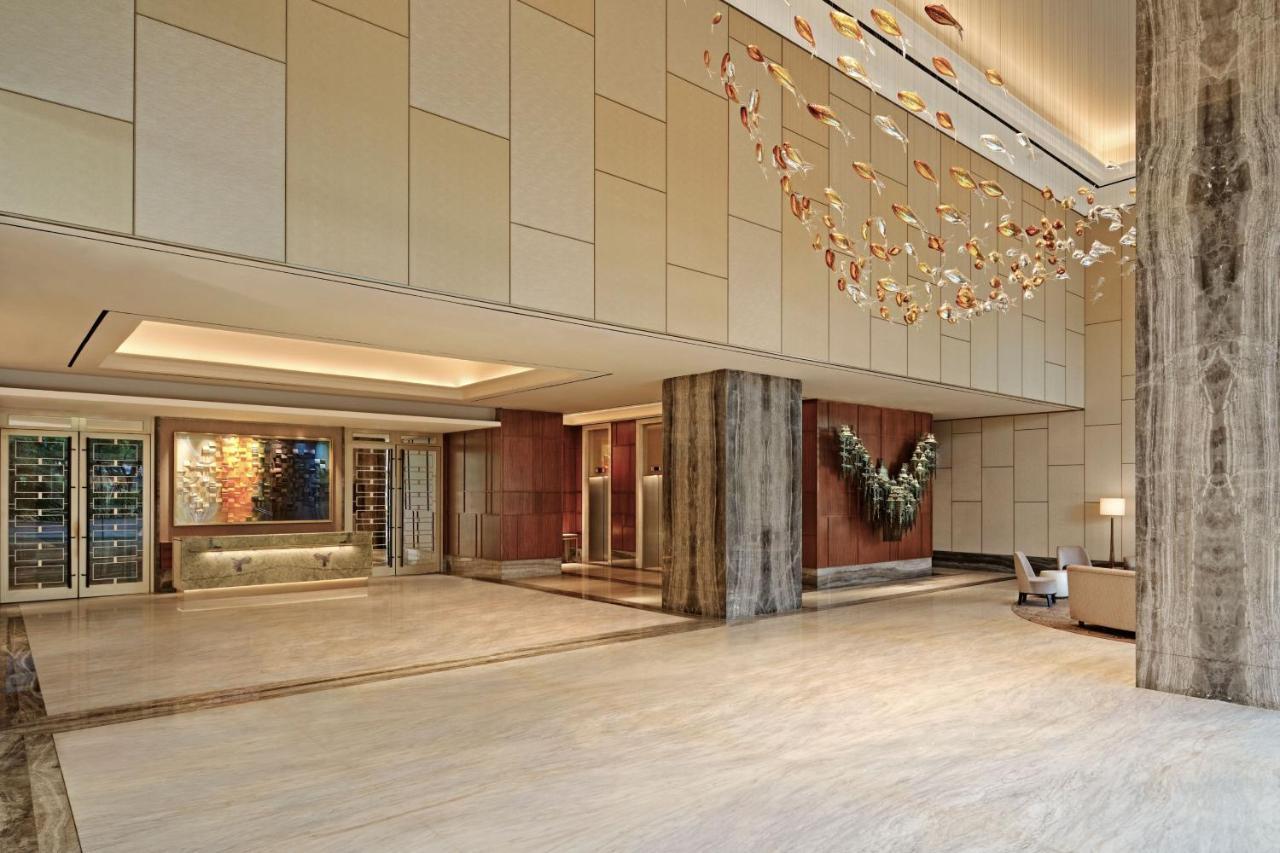 فندق The Westin سورابايا المظهر الخارجي الصورة