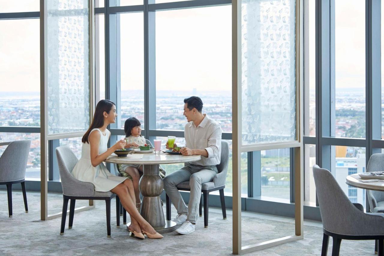 فندق The Westin سورابايا المظهر الخارجي الصورة