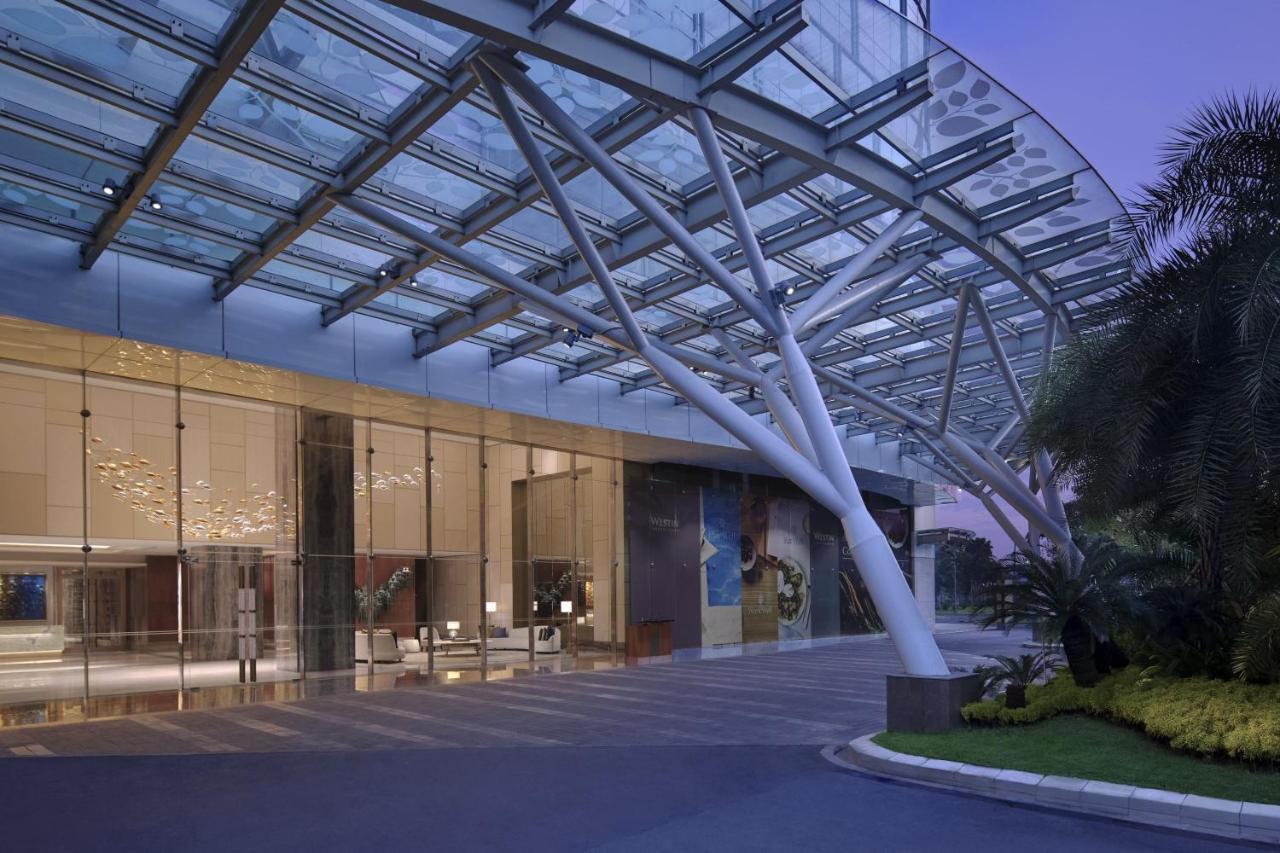 فندق The Westin سورابايا المظهر الخارجي الصورة