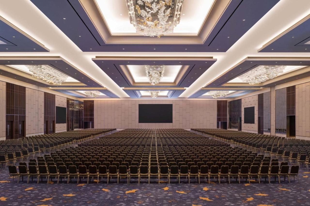 فندق The Westin سورابايا المظهر الخارجي الصورة