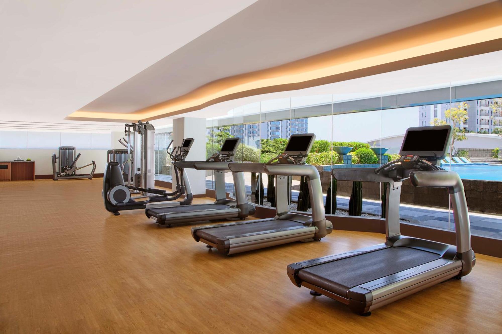 فندق The Westin سورابايا المظهر الخارجي الصورة