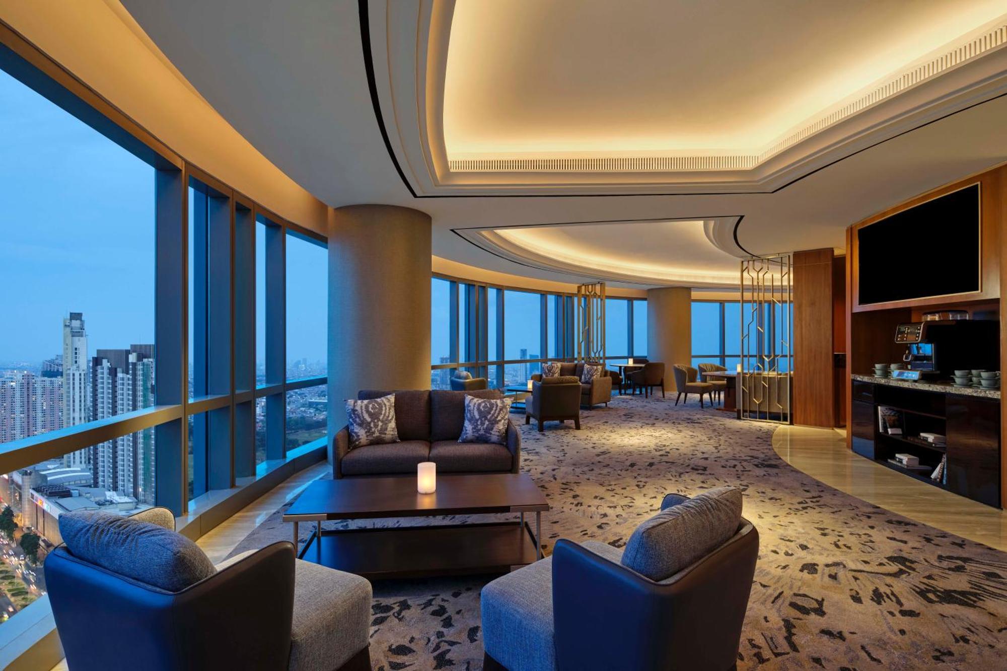 فندق The Westin سورابايا المظهر الخارجي الصورة